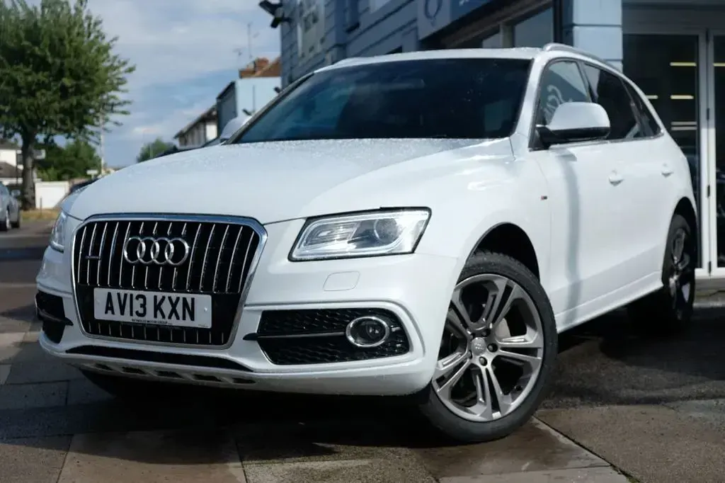 Used Audi Q5 S-line plus 175 HP (128 kW) 2013 White SUV