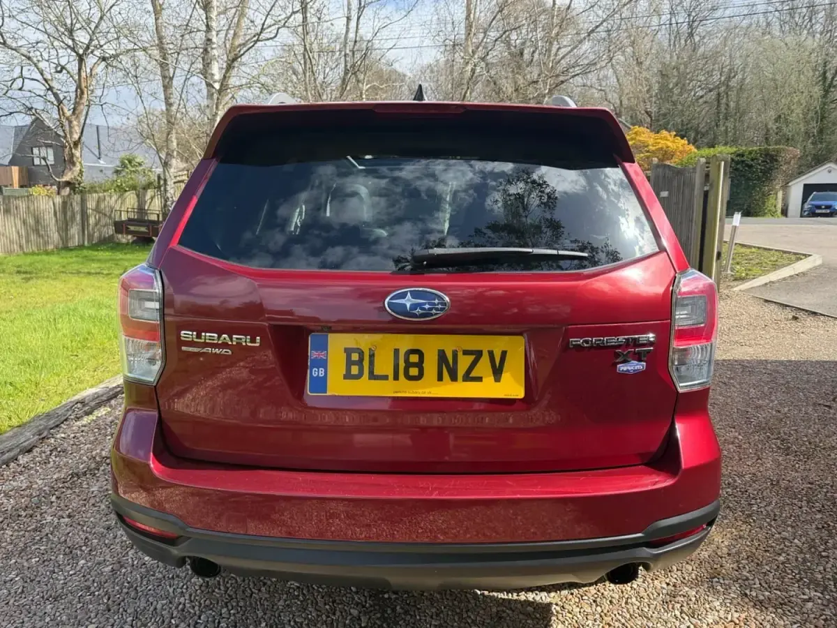 Usado Subaru Forester 2018 Vermelho SUV
