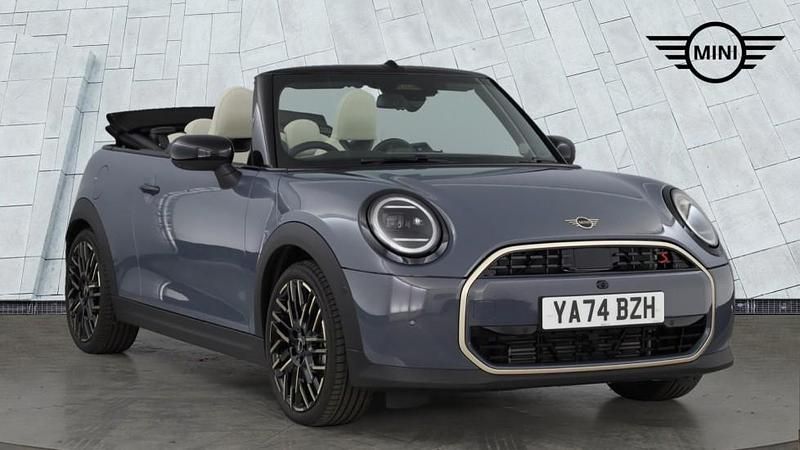 Grey New 2025 Mini Cooper Hatchback | £33,555 (Fair price) - Image 1/4