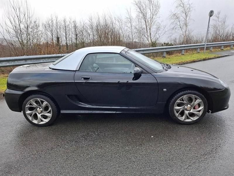 Used MG F 2011 Black Cabriolet
