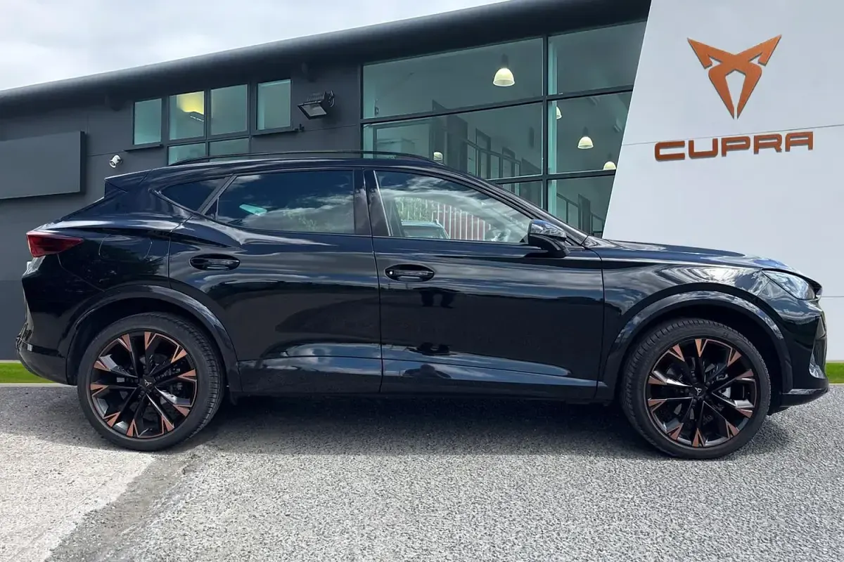 Used Cupra Formentor 150 HP (110 kW) 2025 Black SUV