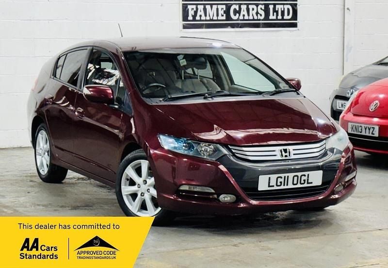 Used Honda Insight Hybrid 102 HP (75 kW) 2011 Red Hatchback
