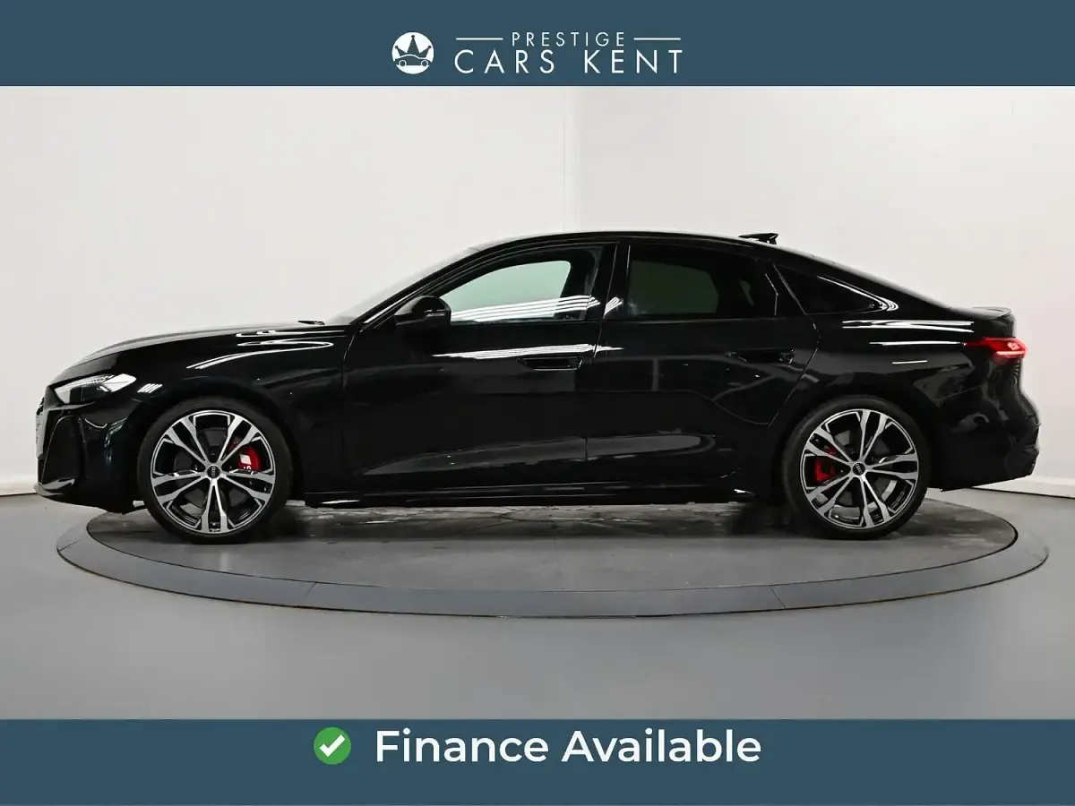 Used Audi A5 Advanced 2025 Black Estate