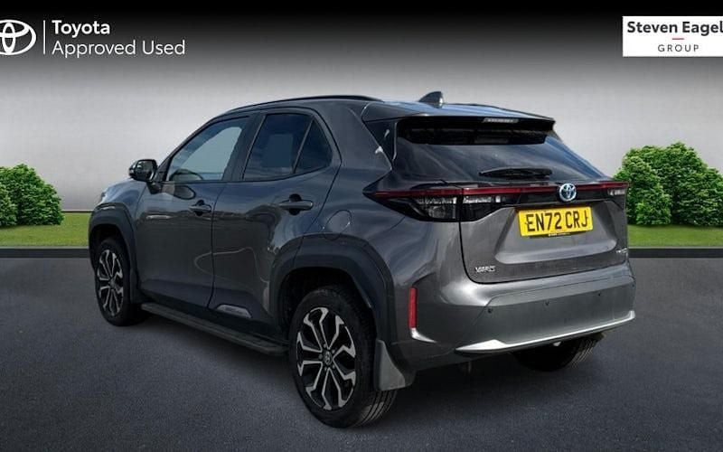 Used Toyota Yaris Hybrid Design 116 HP (85 kW) 2026 Estate