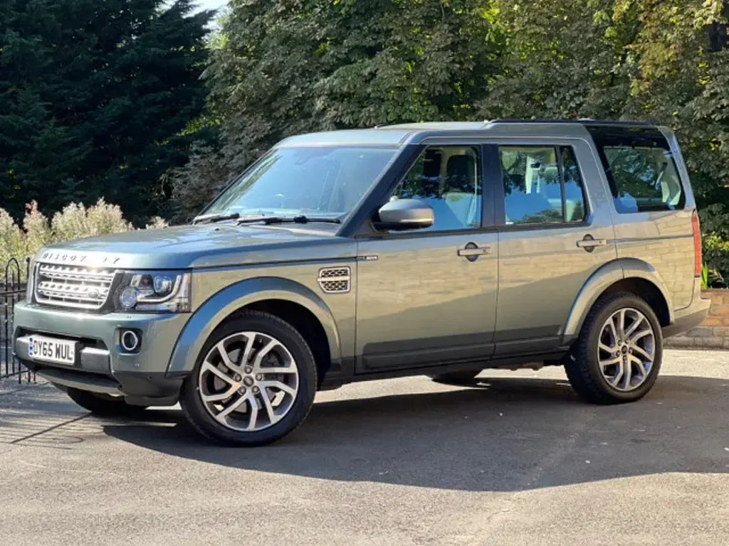 Used Land Rover Discovery HSE 2015 Grey SUV