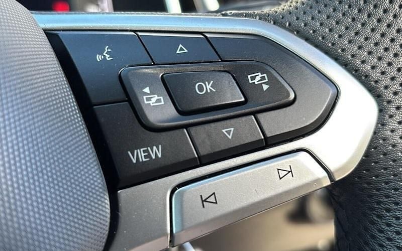 Used 2025 VW T-Roc R-line SUV | £26,499 (A bit pricey) - Image 1/4