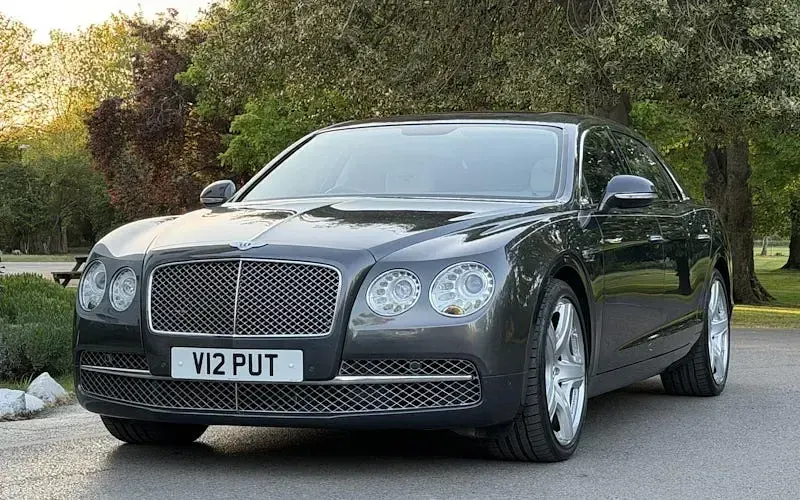 Used Bentley Flying Spur 625 HP (459 kW) 2017 Sedan