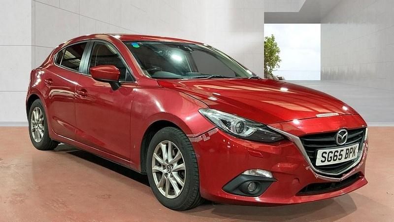 Begagnad Mazda 3 165 HK (121 kW) 2015 Röd Halvkombi