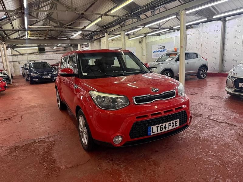 Used Kia Soul 126 HP (92 kW) 2014 Red SUV