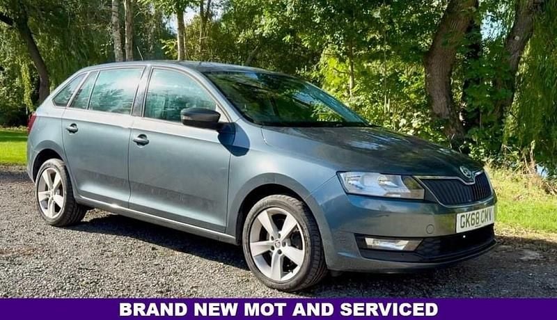Grey Used 2018 Skoda Rapid SE Hatchback | £7,482 (Fair price) - Image 1/4