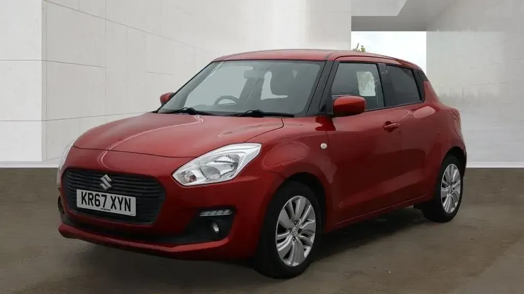Używany Suzuki Swift SZ-T 111 KM (81 kW) 2017 Czerwony Hatchback