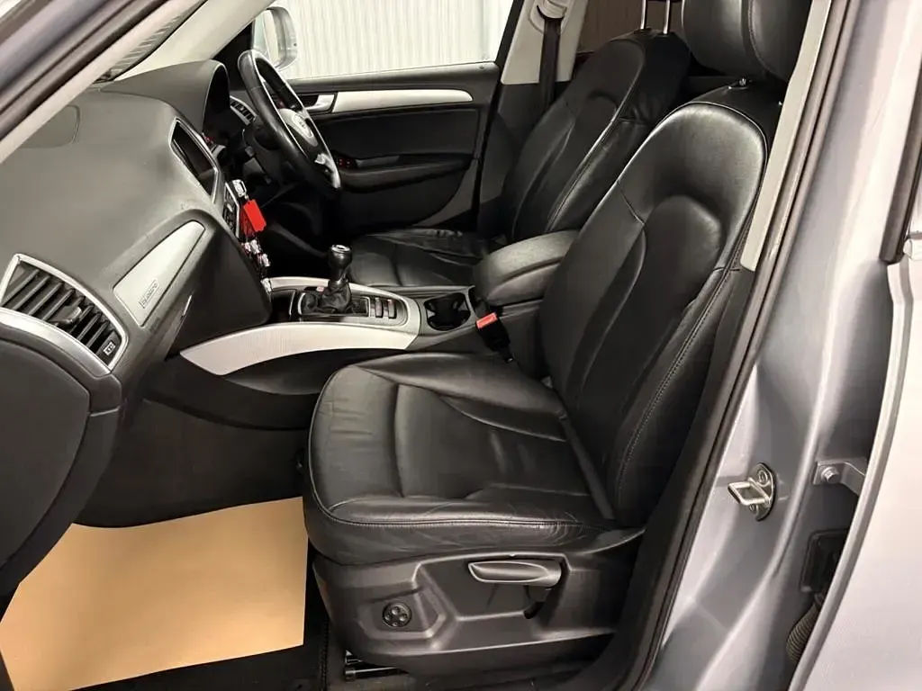 Used Audi Q5 Design 2015 Silver SUV
