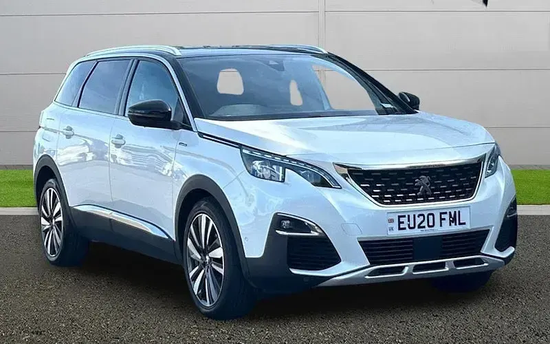 Usado Peugeot 5008 Premium 131 HP (96 kW) 2020 SUV