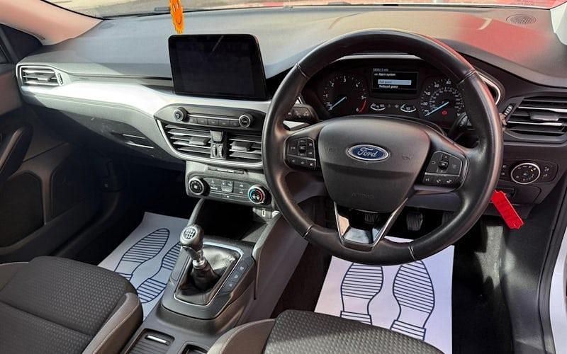 Used Ford Focus Zetec 95 HP (69 kW) 2020 Estate