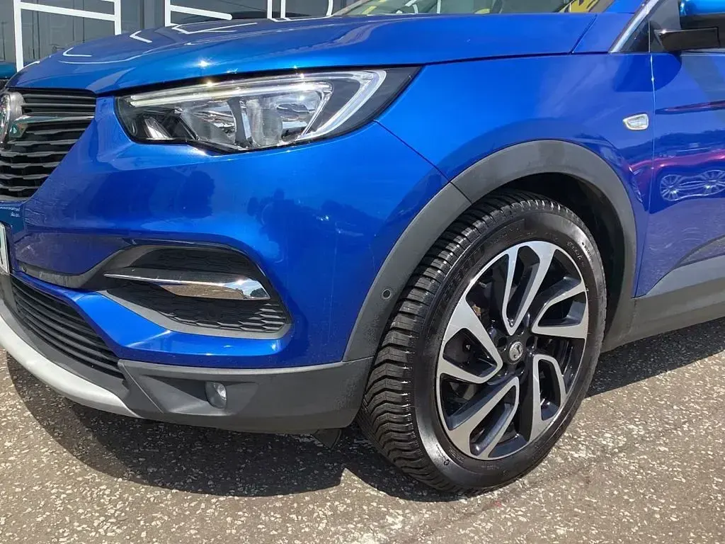 Used Vauxhall Grandland X Elite 120 HP (88 kW) 2018 Blue SUV