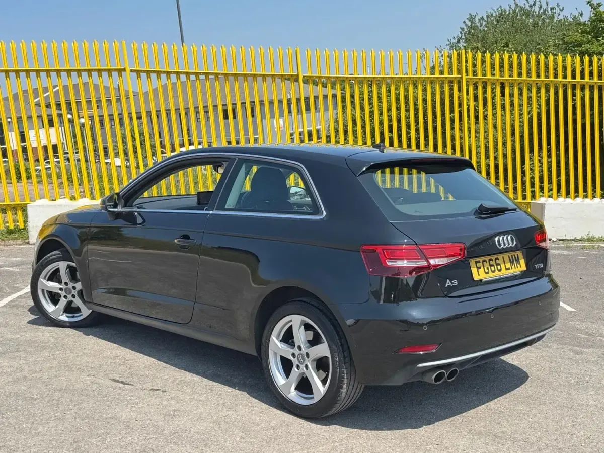 Used Audi A3 Sport 150 HP (110 kW) 2016 Black Hatchback