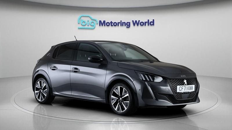 Used Peugeot 208 GT 99 HP (72 kW) 2021 Grey Hatchback