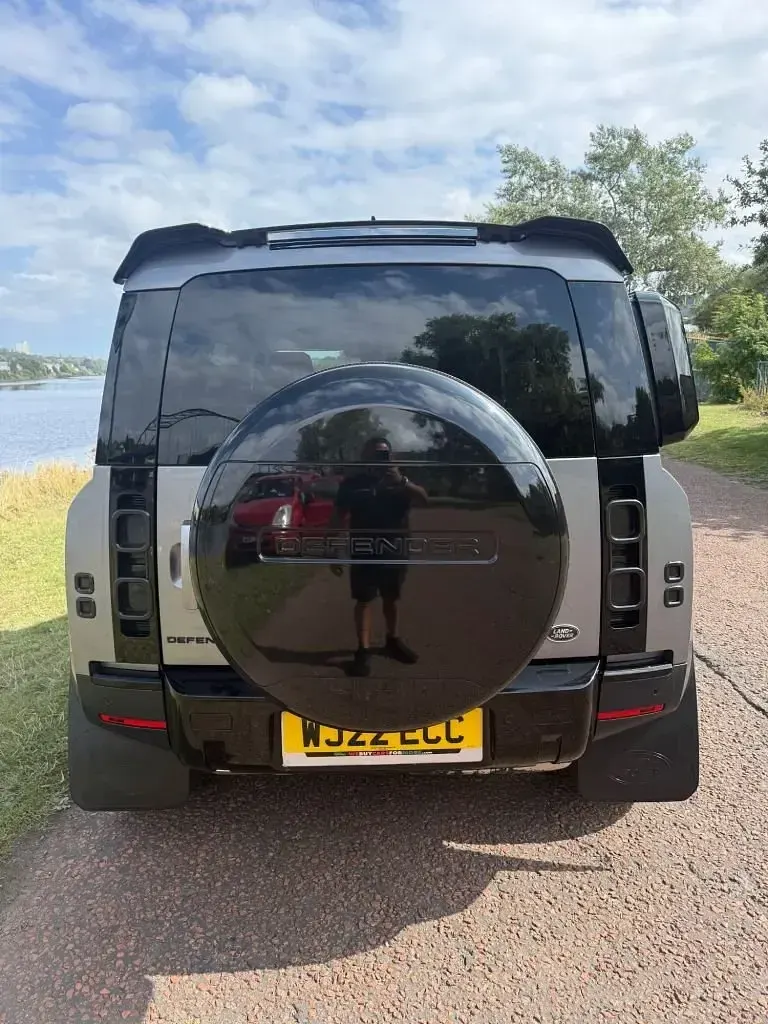 Used Land Rover Defender S 250 HP (183 kW) 2022 Grey SUV