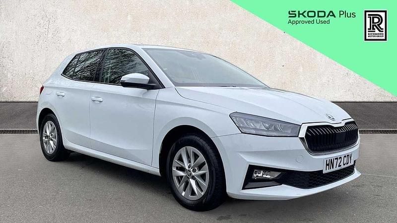 Used Skoda Fabia Comfort 95 HP (69 kW) 2023 White Hatchback