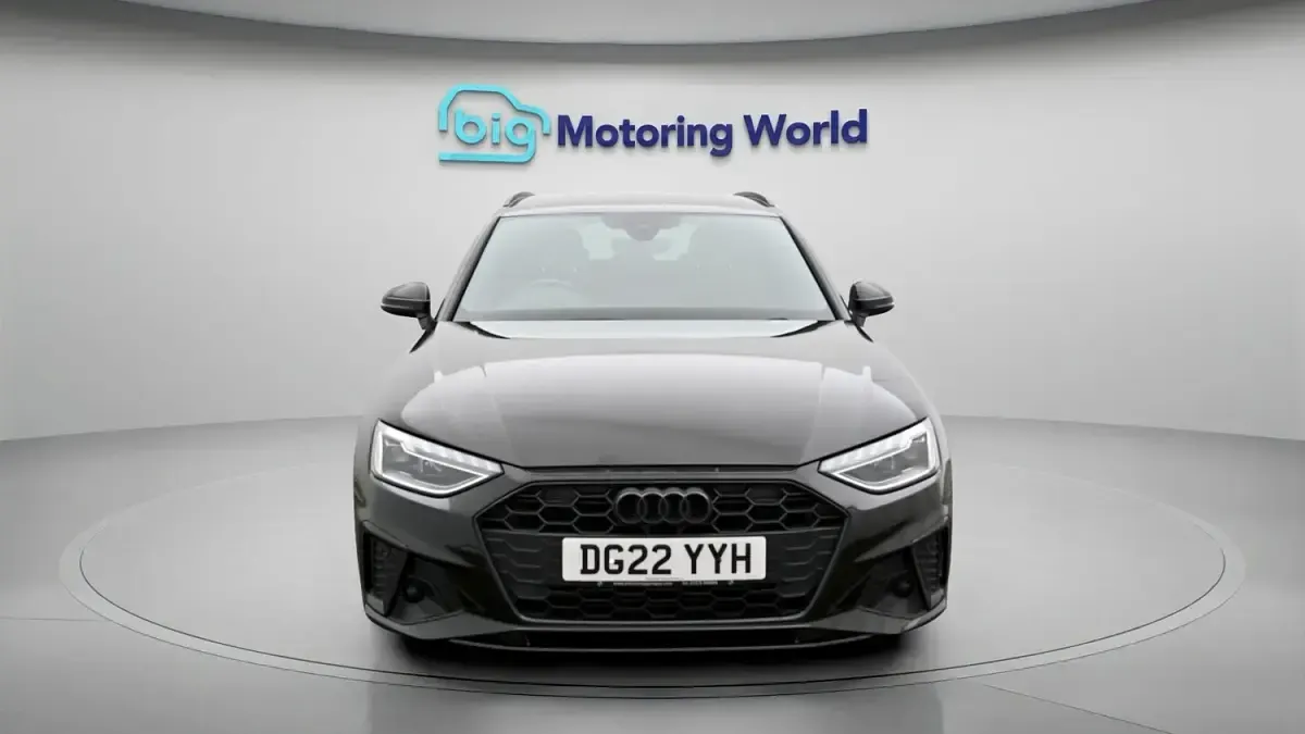Used Audi A4 Black Edition 148 HP (108 kW) 2022 Black Estate