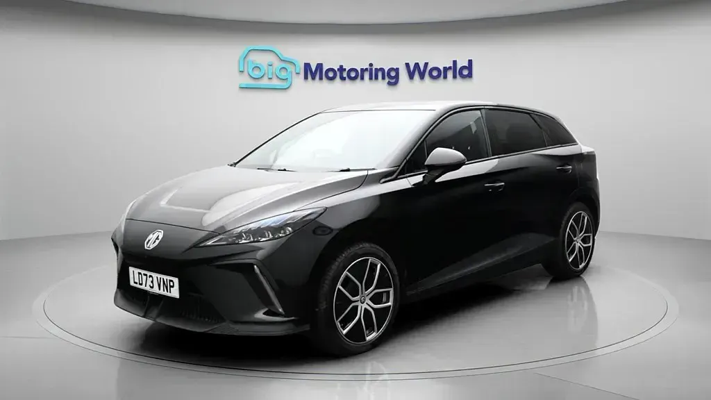 Used MG MG4 EV Trophy 319 kW (435 HP) 2023 Hatchback