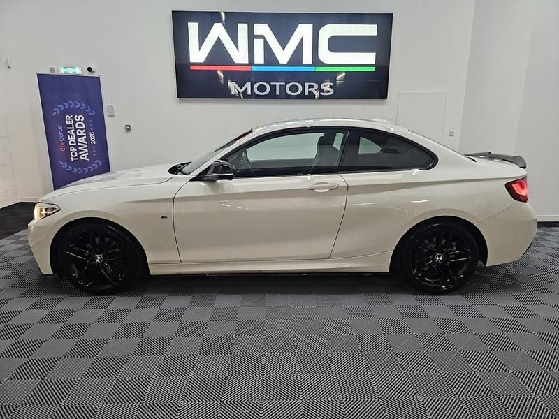 Used BMW 220 M Sport 2014 White Coupe