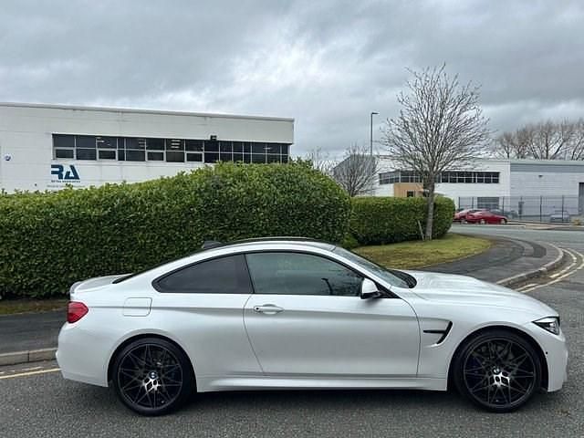 Used BMW M4 Competition Edition 450 HP (330 kW) 2019 White Coupe