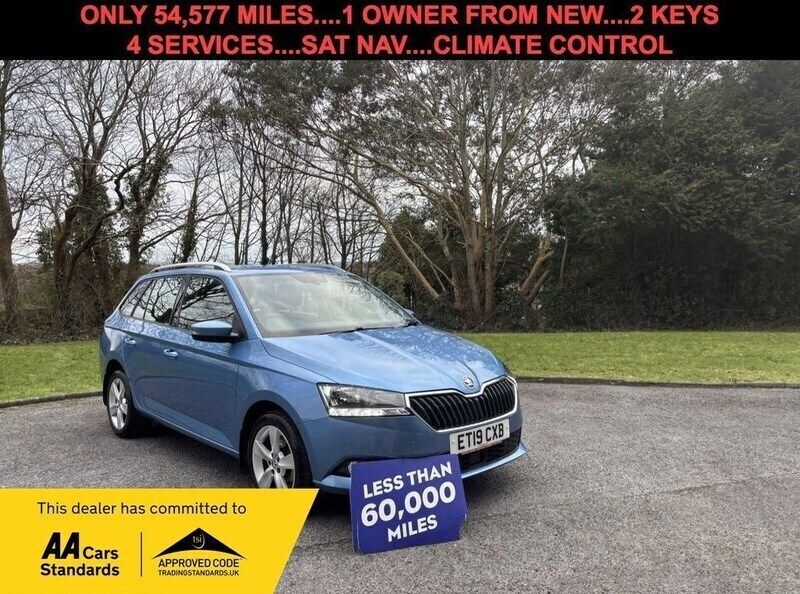 Blue Used 2019 Skoda Fabia SE L Estate | £9,495 (Good price) - Image 1/4