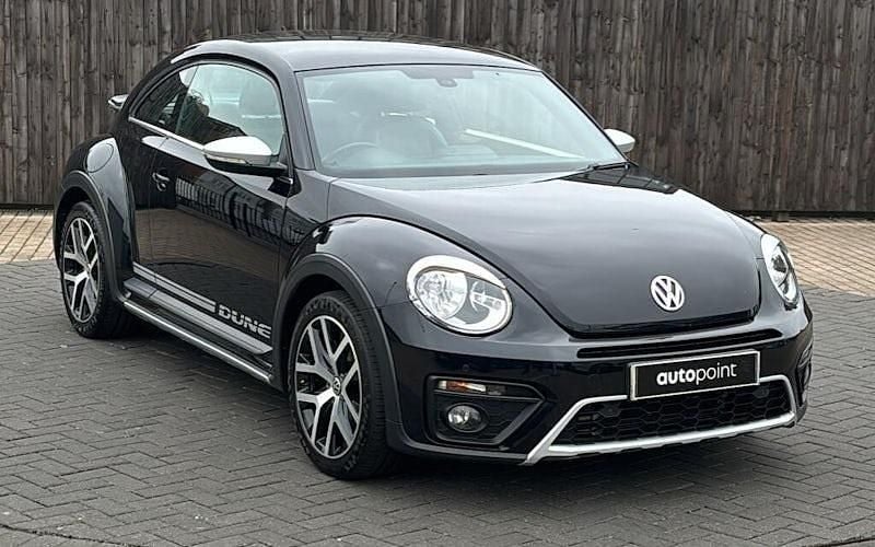 Black Used 2017 VW Beetle Dune Hatchback | £14,799 (Fair price) - Image 1/2