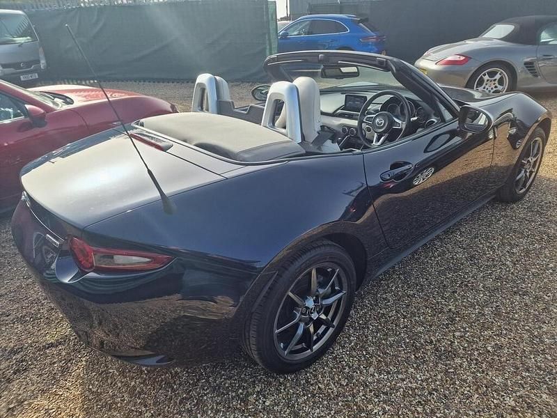 Used Mazda MX5 Inclusive 132 HP (97 kW) 2021 Blue Cabriolet