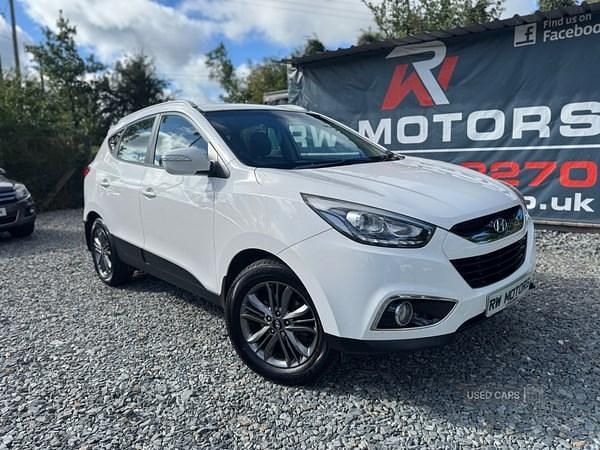 White Used 2014 Hyundai ix35 SE SUV | £5,250 (Fair price) - Image 1/4