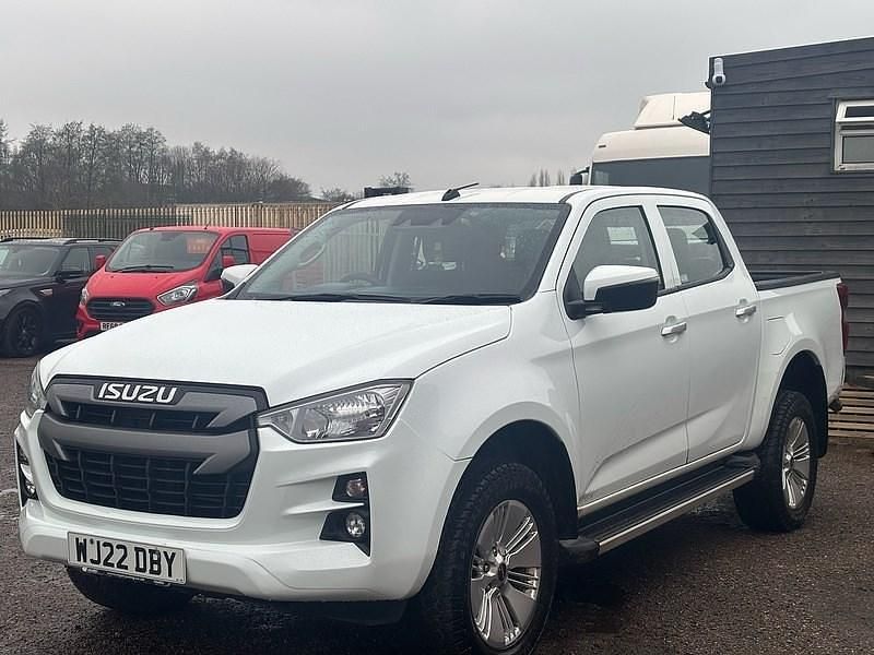 Used Isuzu D-Max 164 HP (120 kW) 2022 White Pickup