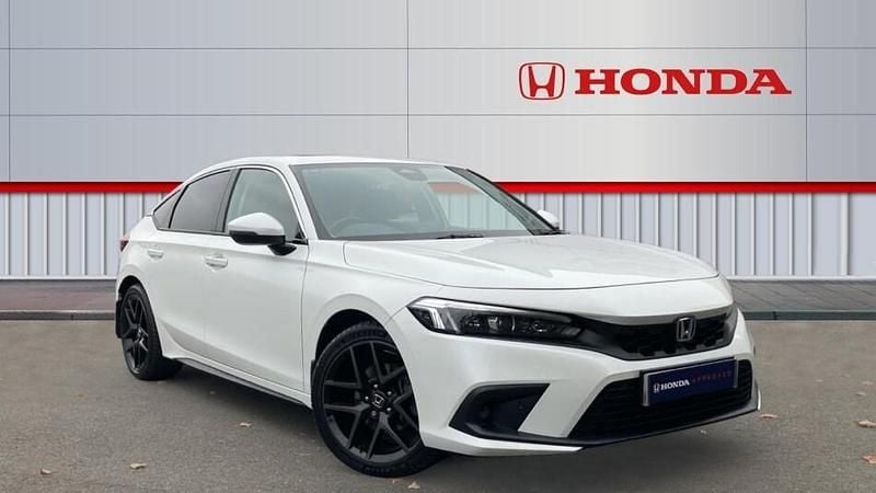 White Used 2023 Honda Civic Advance Hatchback | £24,047 (Good price) - Image 1/3