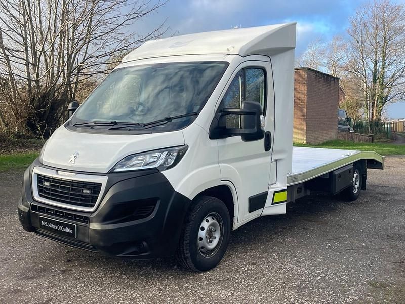 Used Peugeot Boxer 2021 White Van