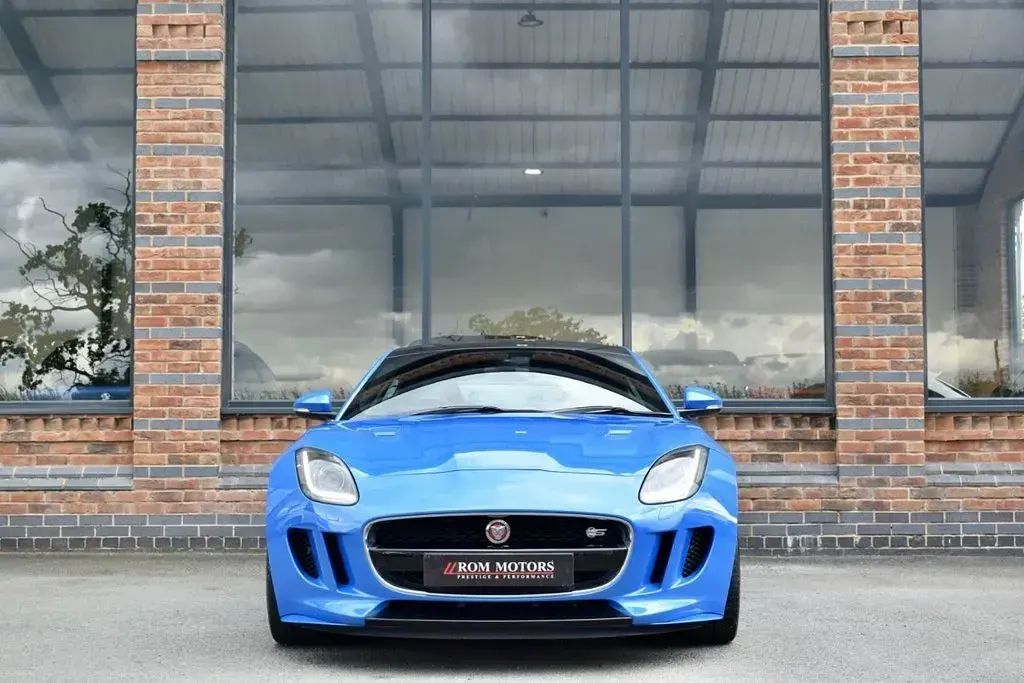 Used Jaguar F-Type S 380 HP (279 kW) 2017 Blue Coupe