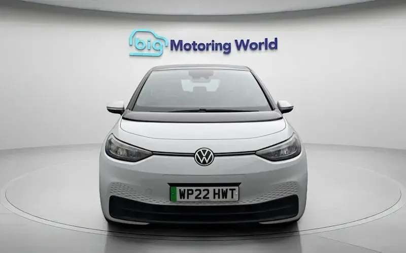 Used VW ID.3 Pro Performance 150 kW (204 HP) 2021 White Hatchback