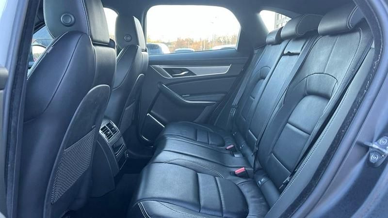 Used Jaguar F-Pace R-Dynamic 204 HP (150 kW) 2022 Solid  fuji white SUV