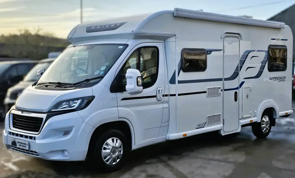 Used Peugeot Boxer 2017 White Van