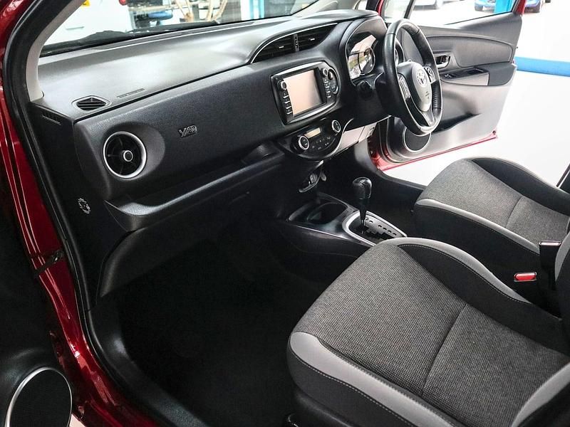 Used Toyota Yaris Hybrid 2020 Red Hatchback