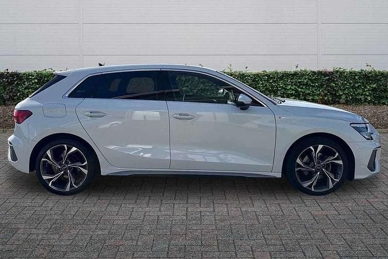 Used Audi A3 S-Line 110 HP (80 kW) 2023 White Sedan