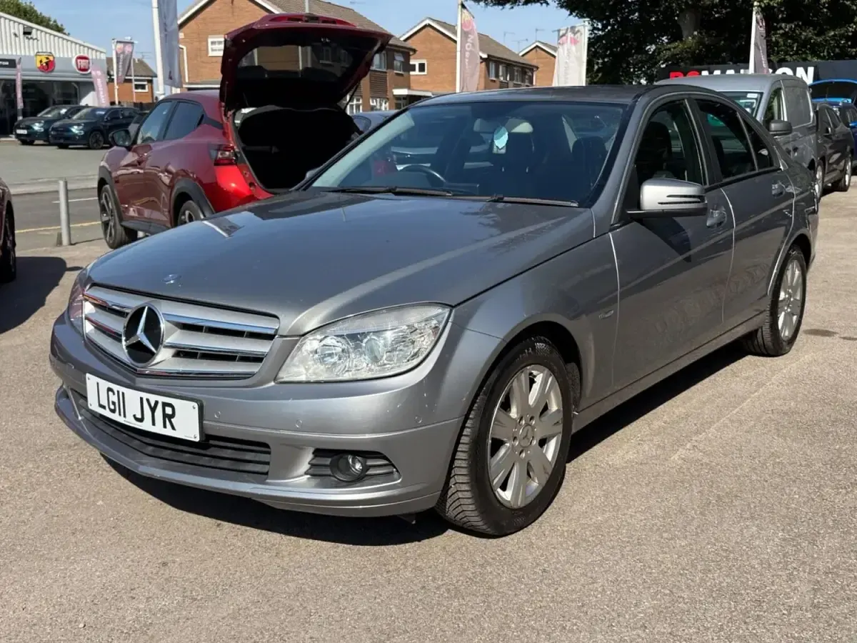 Used Mercedes C180 Executive 2011 Silver Sedan