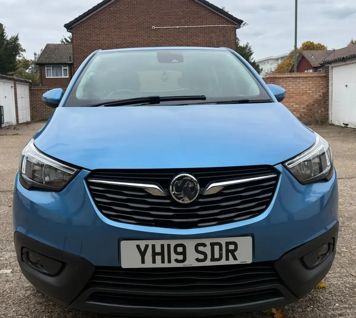 Second-hand Vauxhall Crossland X S 110 CP (80 kW) 2019 Albastru SUV