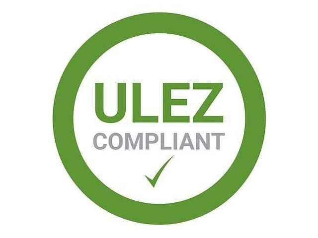 Used Audi A1 Sportback Design 116 HP (85 kW) 2015 Silver Hatchback