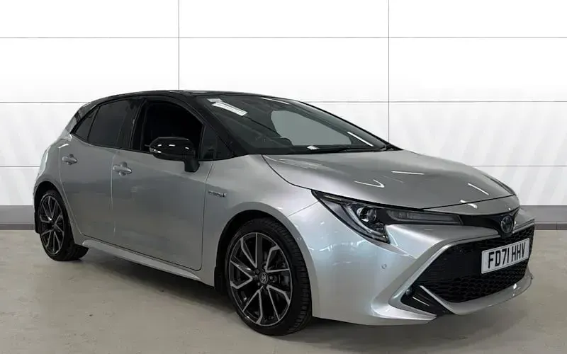Used Toyota Corolla 122 HP (89 kW) 2022 Hatchback