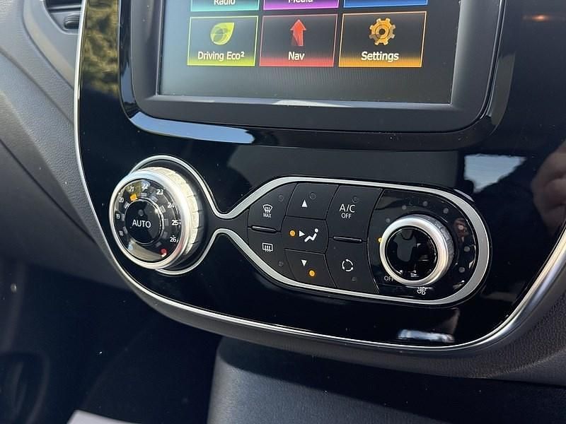 Used Renault Captur Iconic 2020 Grey/black SUV