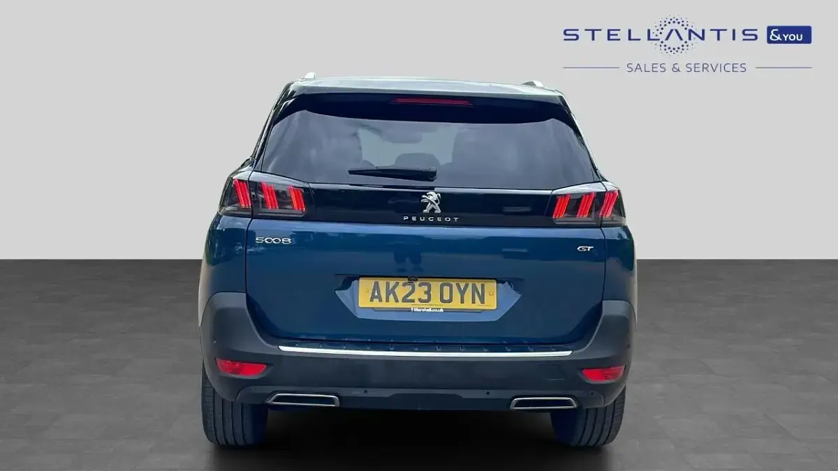 Used Peugeot 5008 GT 129 HP (94 kW) 2023 Blue SUV