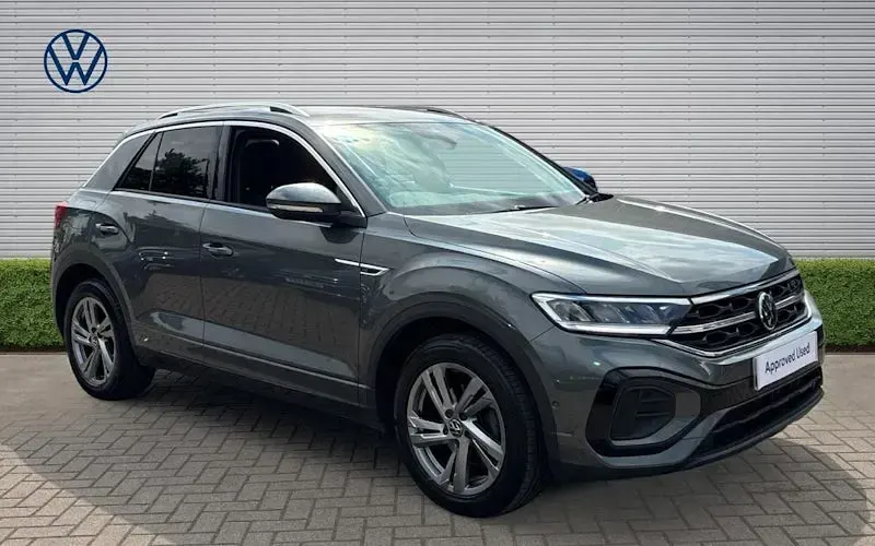 Used VW T-Roc R-line 150 HP (110 kW) 2025 SUV