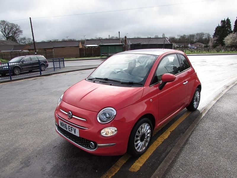 Used Fiat 500 Lounge 69 HP (50 kW) 2016 Pink Hatchback