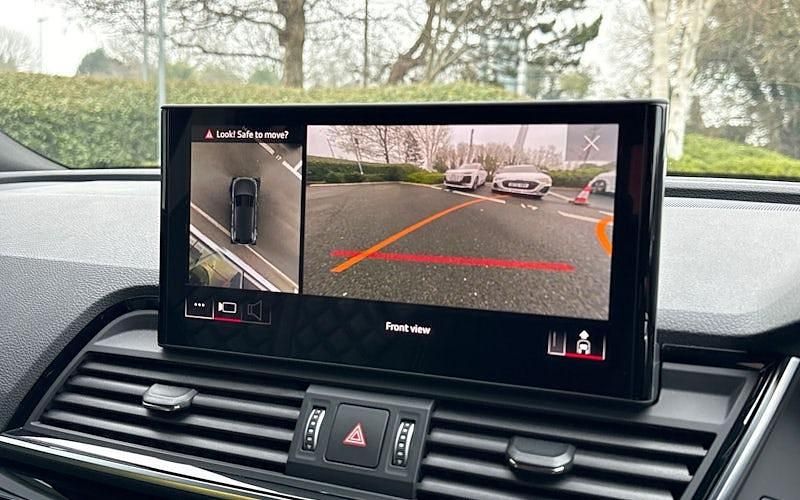 Used Audi Q5 Advanced 265 HP (194 kW) 2022 Blue SUV