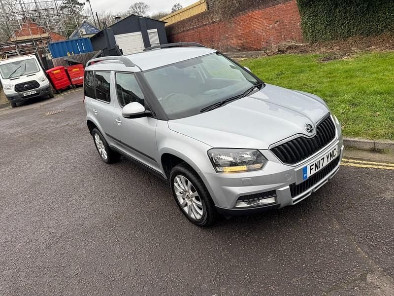 Silver Used 2017 Skoda Yeti Business Line SUV | £6,995 (Good price) - Image 1/4